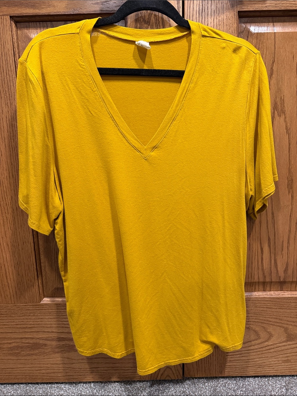 Sew In Love Women's V-Neck Short Sleeve Tee - Mustard Yellow size S